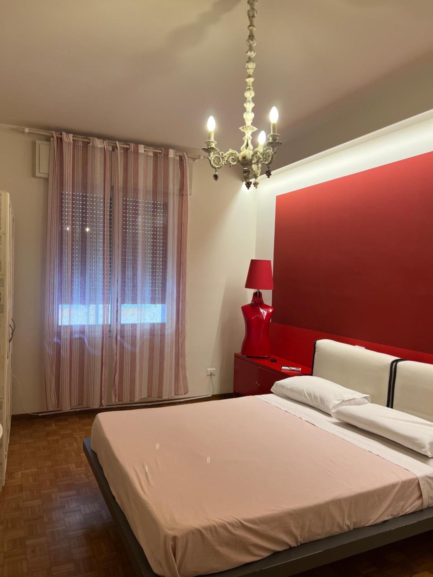 Moonlight Centro Bologna Hotel Ngoại thất bức ảnh